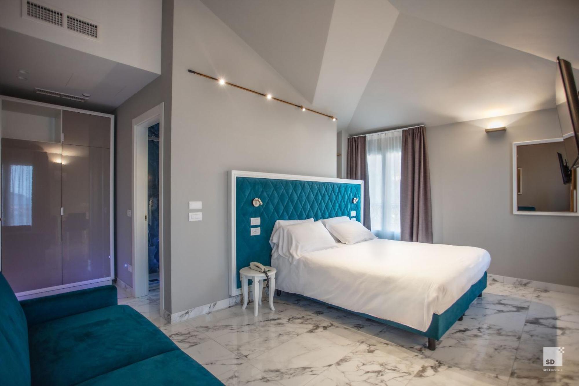 Hotel Villa Elena Varazze Exteriör bild